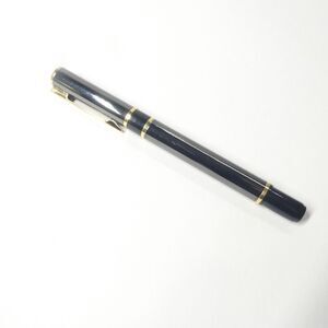 Waterman Laureate Fountain Pen France w/ F Nib - Black & Gold